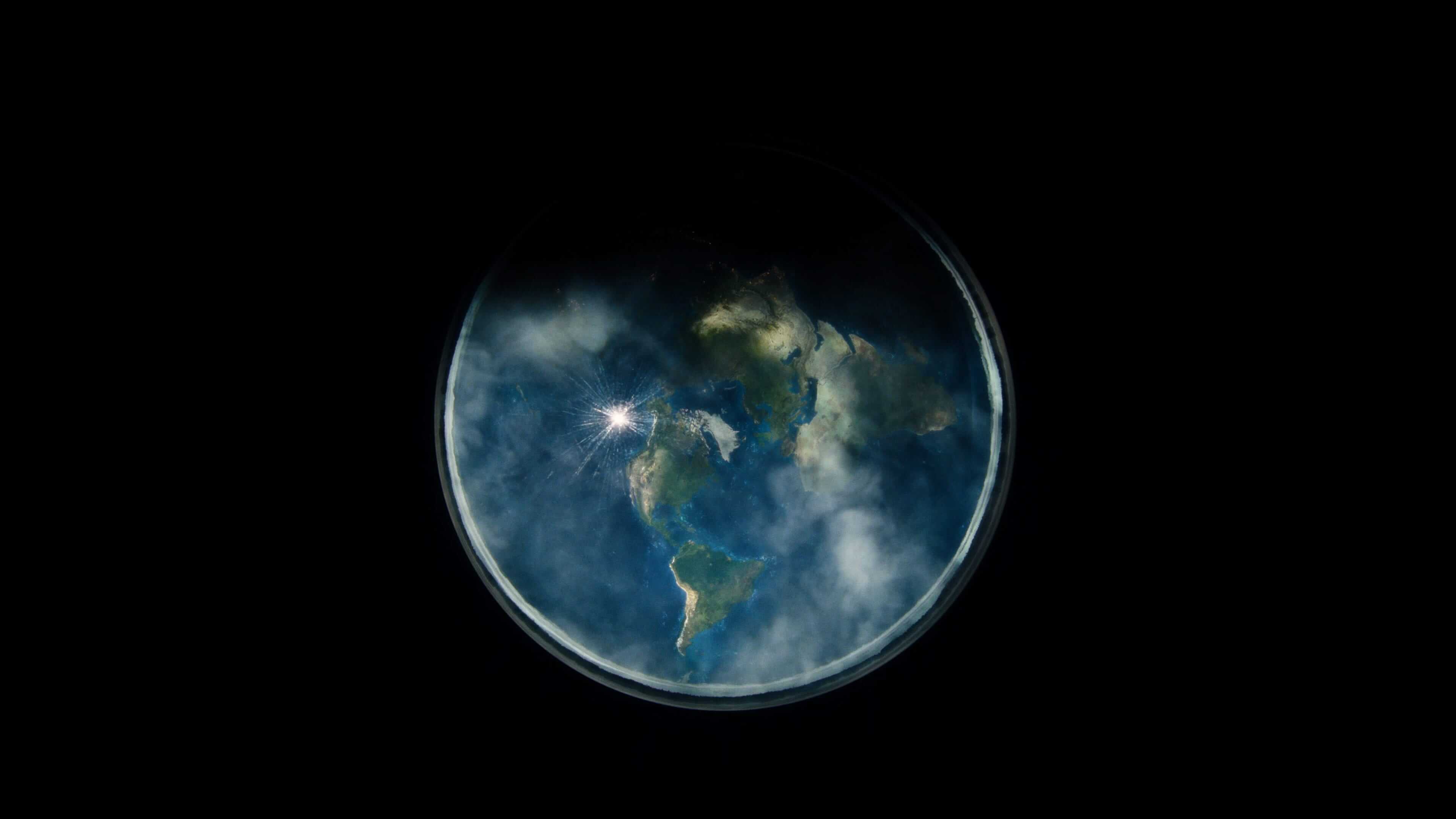 «Бугония»  Йоргос Лантимос (2025)